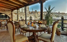 Sah Saray Cave Suites Halal Hotel